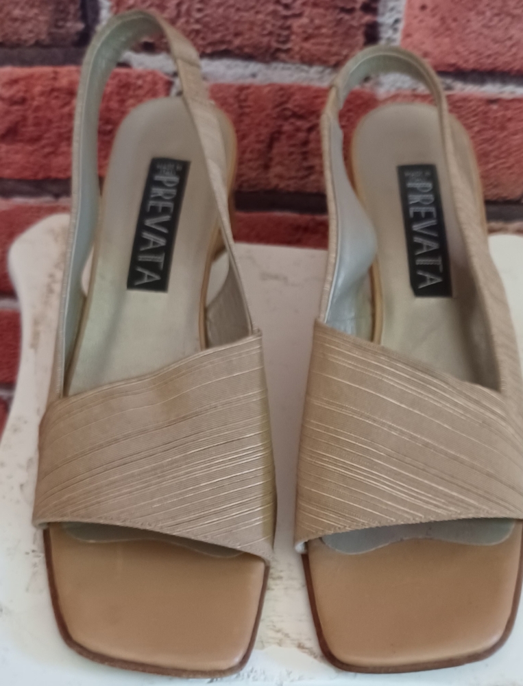 VINTAGE PREVATA HEELS